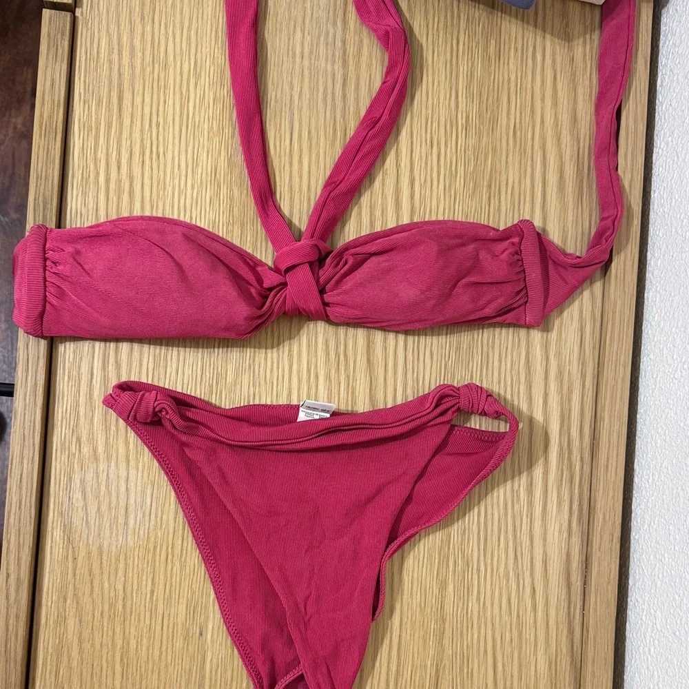Women’s Magenta Bandeau Bikini Set - Unbranded - Picture 2 of 4